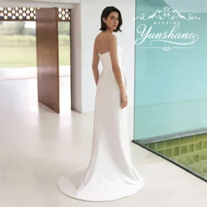 Alternative view of YunShang Customized Strapless A-Line Wedding Dress Sleeveless High Split Detachable Sweep Train Morden Simple Bow Ruffles Newest